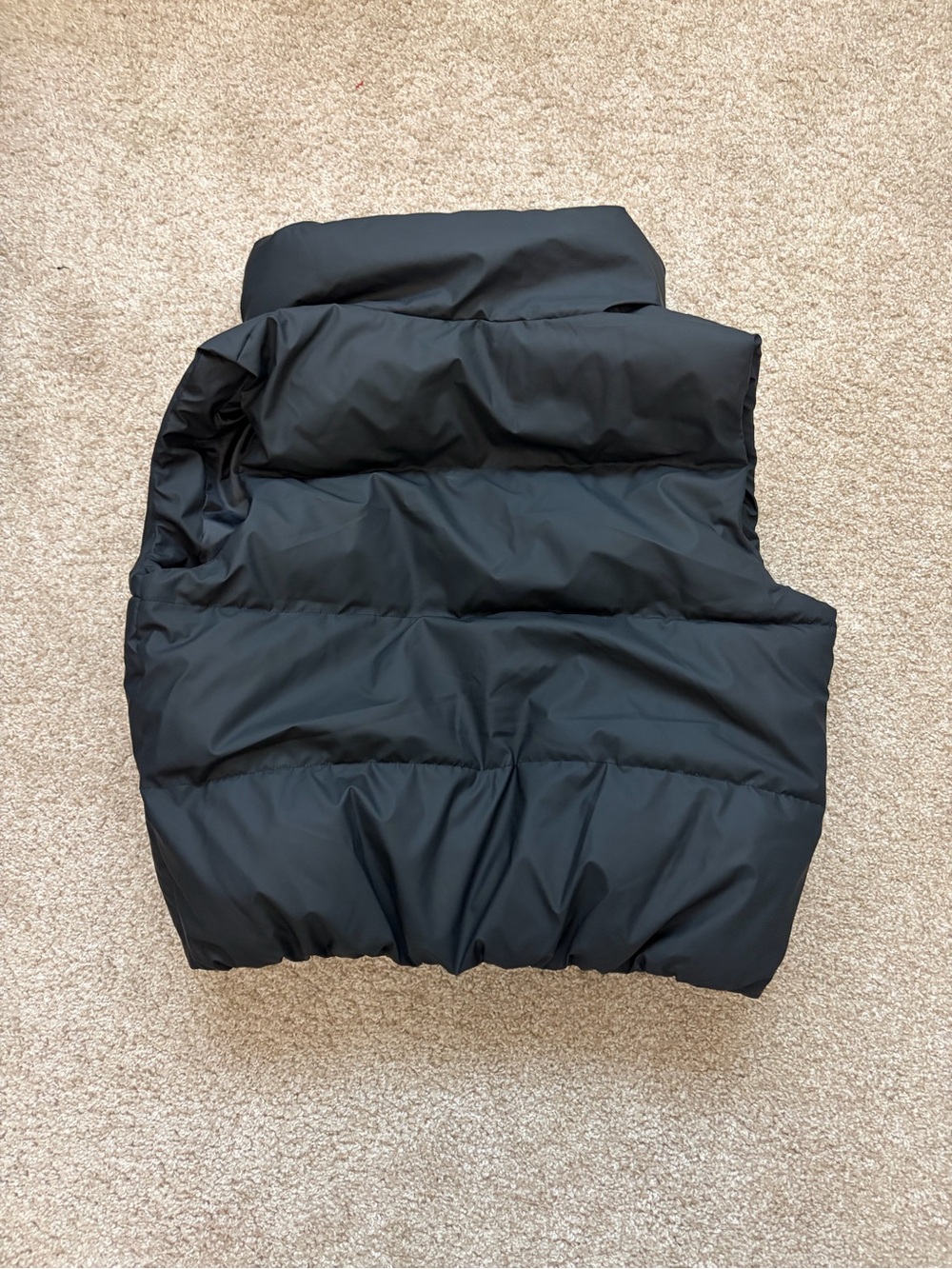 Ardene Black Puffer Vest - Cozy Lightweight Jacket - Picture 2 of 6